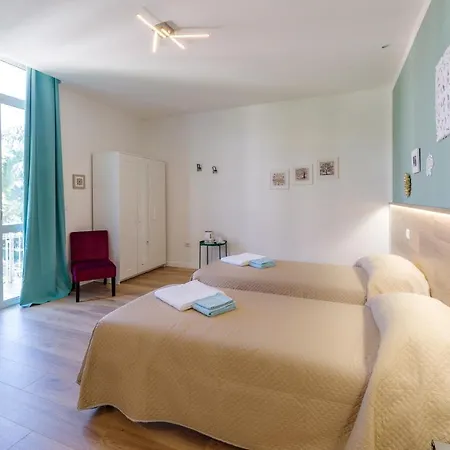 Oda ve Kahvaltı Dama Foligno