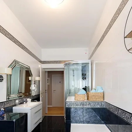 Oda ve Kahvaltı Dama 4*