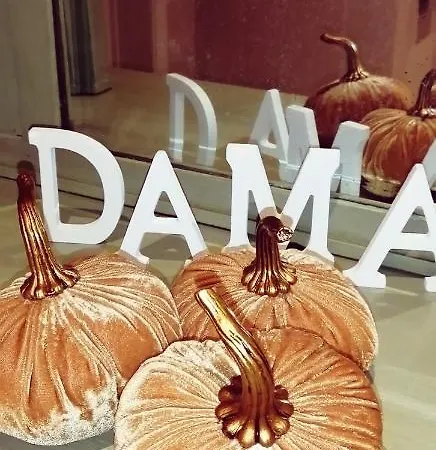 Dama *